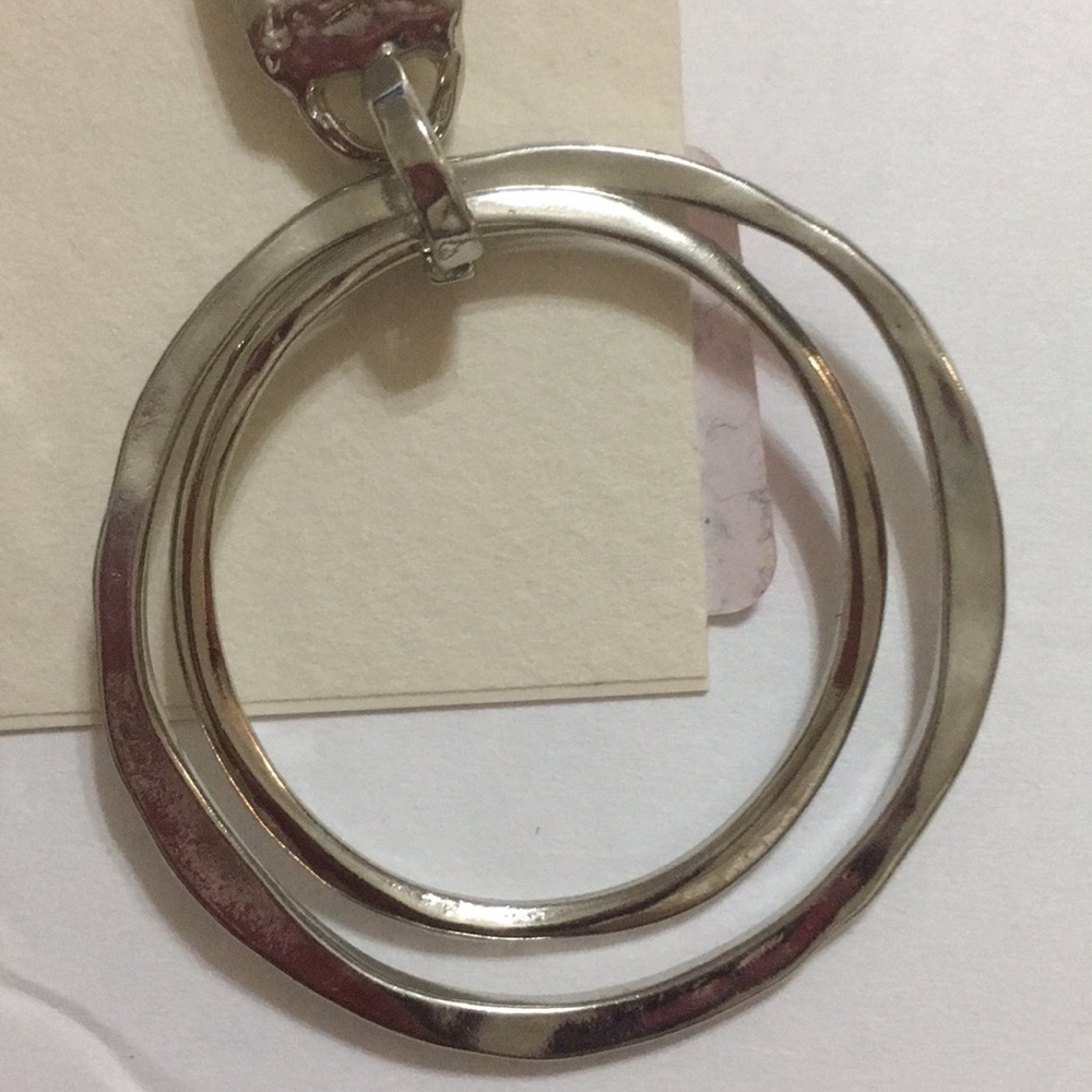 Dillard's sensitive skin hoop earrings - Picture 4 of 4